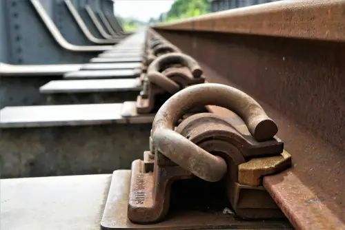 Железнодорожный крепеж