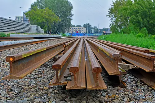 Трамвайные рельсы