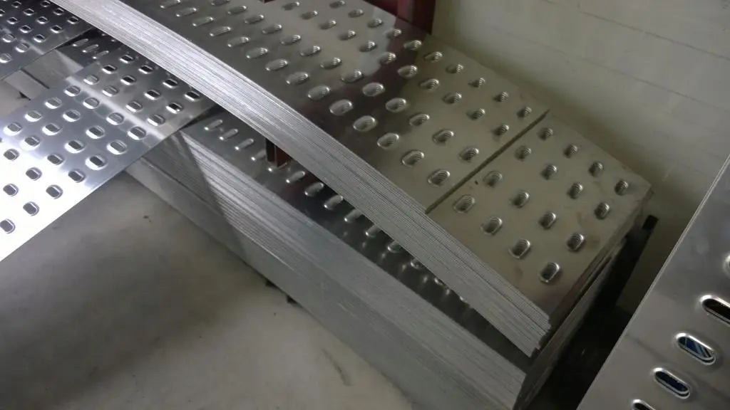 Полоса перфорированная