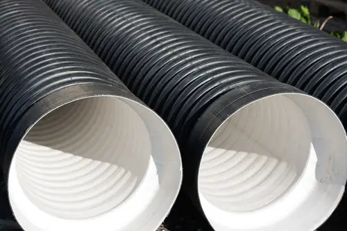 Дренажная труба